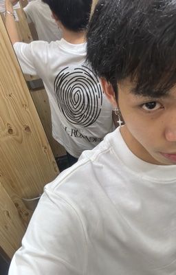bạch quan vĩ niên | nuôi mèo