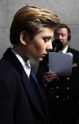 [Barron Trump] Ta trúc mã thế nhưng lại là Donald Trump con của hắn