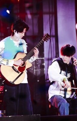 BFYJR d(゚ー゚@) Mặt trời soi sáng cậu, tinh tú che chở tôi.