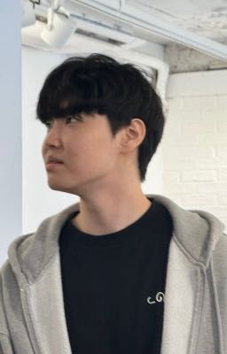 chovy ; giấu anh