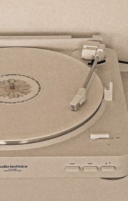 [ĐM] Ánh Sáng Sau Lưng Em