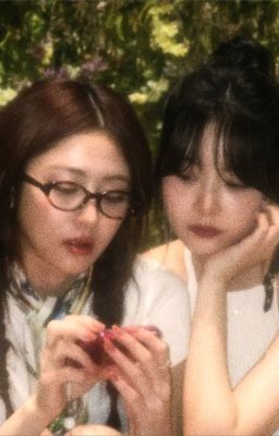 giữa hai mùa ⋆˚࿔ sisterz