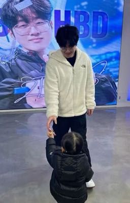 on2eus | gia đình kiểu mẫu?